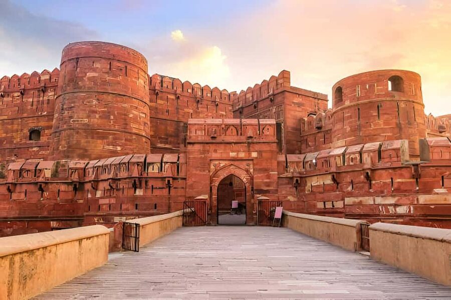 Sunrise Taj Mahal, Agra Fort & Mehtab Bagh Tour by Tuk Tuk - Booking details worth checking