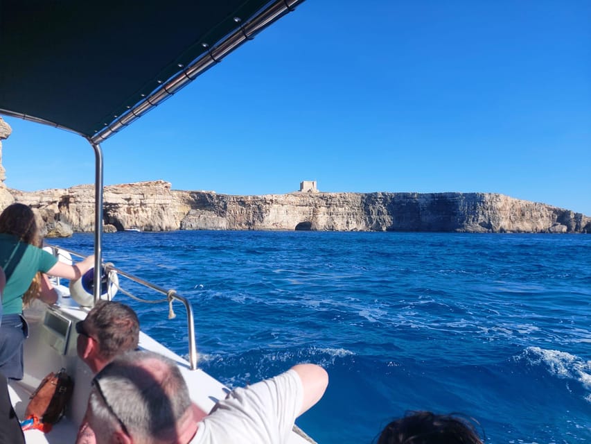 Sunset Tuk Tuk Tour in Gozo & Blue Lagoon (Comino) - Dinner: useful, local, and deliberately light