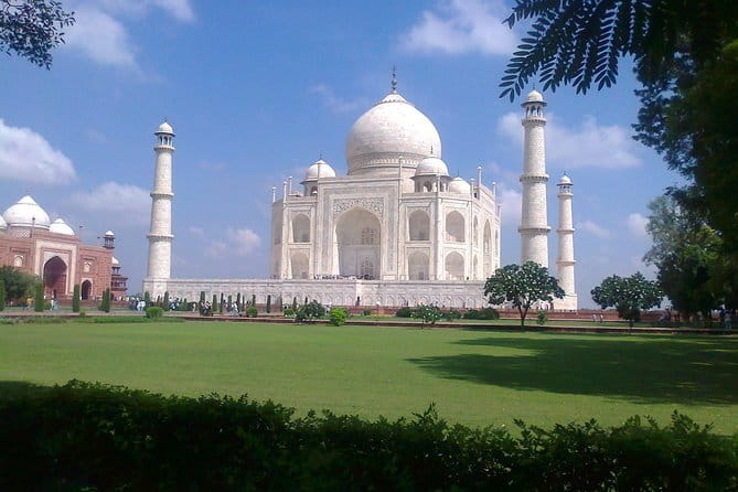 Taj Mahal by Tuk Tuk : A Local-Style Adventure - Mehtab Bagh and an optional sunset
