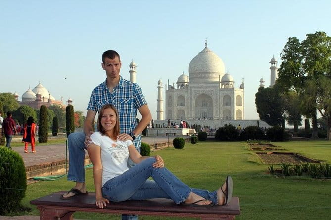 Taj Mahal by Tuk Tuk : A Local-Style Adventure - What the guide and driver add
