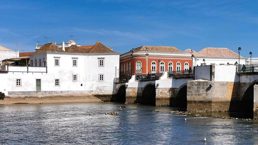 Tavira: Tuk-Tuk City Tour - Why a tuk-tuk is a smart way to meet Tavira