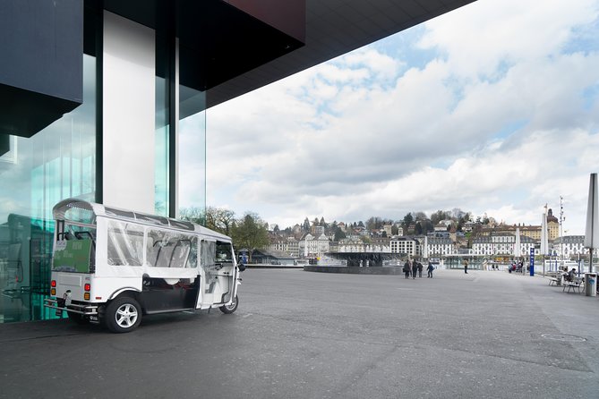 The heart of Lucerne with the Etuktuk - Chapel Bridge is the postcard stop