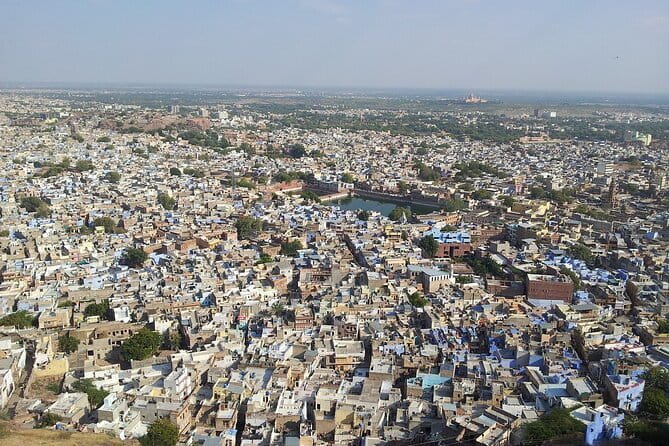 The Tuk Tuk Experience - A drive through Jodhpur - Why a tuk tuk works well in Jodhpur