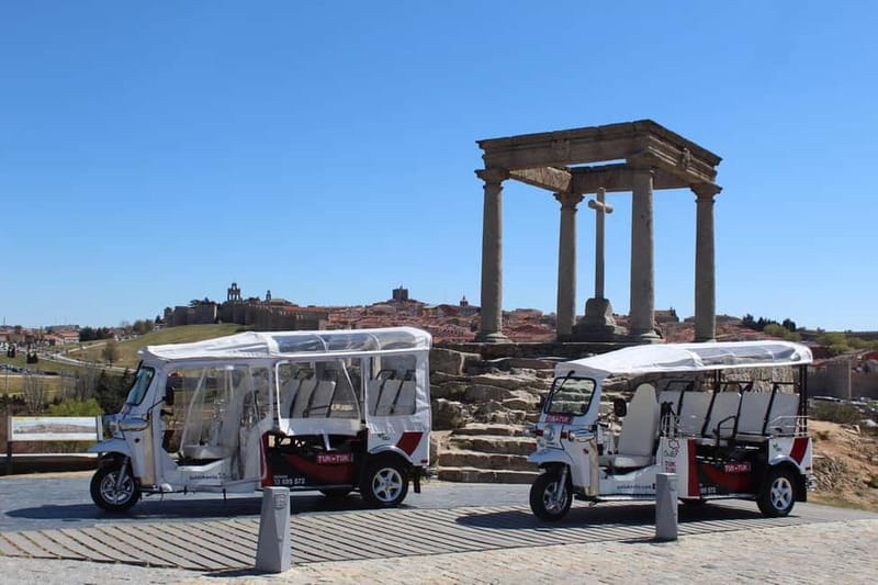 TOUR GUIADO EN TUK TUK POR AVILA 1 HORA - Starting on Calle San Segundo