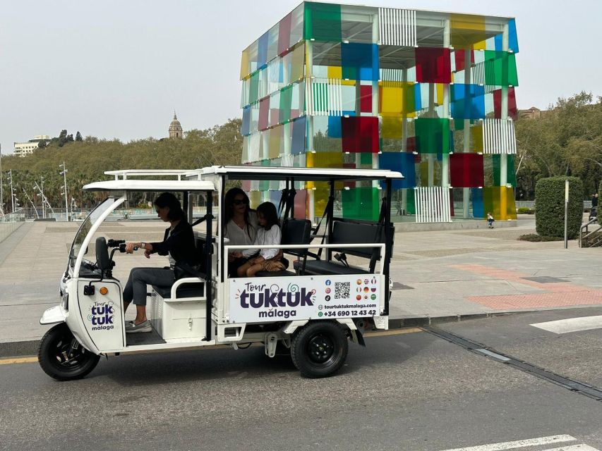 Tour Tuk Tuk Málaga - Pedro Luis Alonso Gardens and the Three Graces