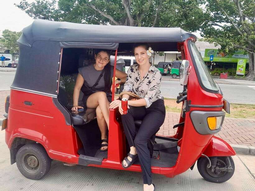 Trincomalee: Tuk-Tuk city tour with a guide - Koneswaram Temple above the ocean