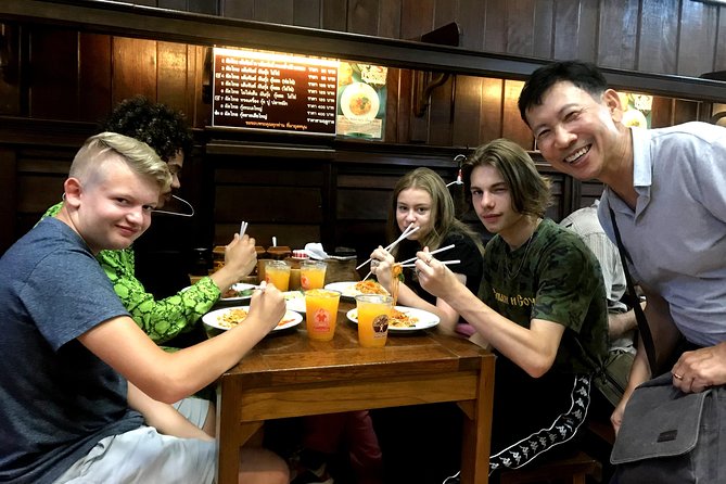 Tuk Tuk Bangkok Private Tour: WW2 Pad Thai, 360-Viewpoint, Chinatown (Pickup) - Meeting your tuk tuk near the BTS line