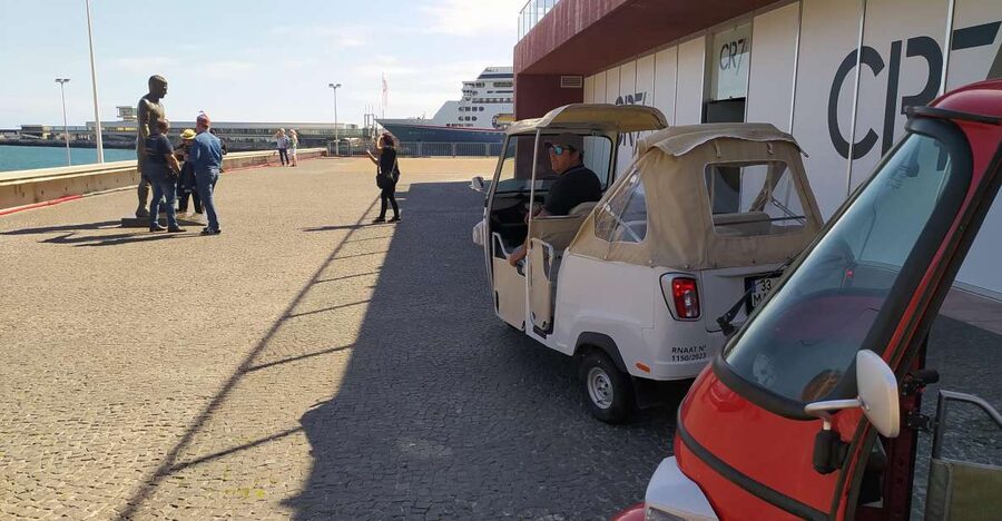 Tuk Tuk Funchal CR7 - Madeira Island - What makes the local stories worthwhile