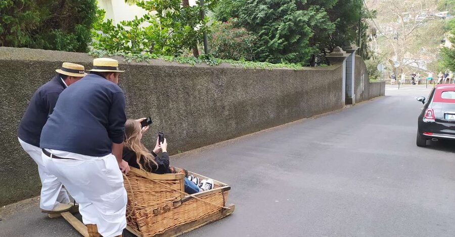 Tuk Tuk Monte Toboggan - Madeira Island - From Funchal to Monte in a private Tuk Tuk