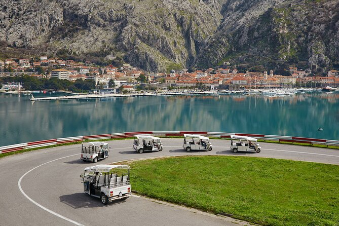 Tuk Tuk Montenegro: Magnificent Boka Bay - What the private format changes