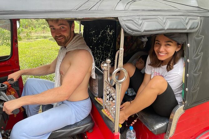 Tuk Tuk Rentals - The handover, lesson, and first test drive