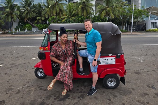 Tuk Tuk safari capital Colombo (Food and Entry Fees) Including - The Lotus Tower and a high point on the route