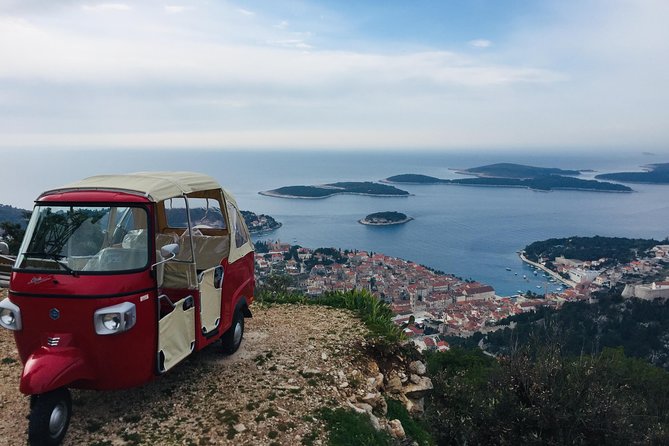 Tuk Tuk Sightseeing Tour of Hvar - Timing your ride before lunch or the beach