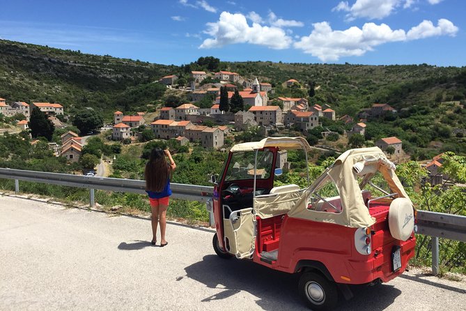Tuk Tuk Sightseeing Tour of Hvar - Walking through abandoned Malo Grablje