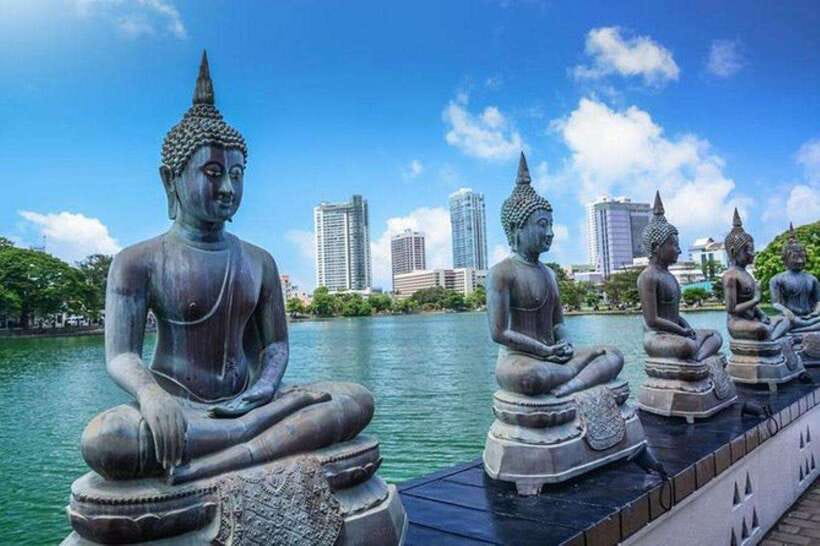 Tuk Tuk Tales of Colombo From Cruies - Colonial buildings and local markets along the way