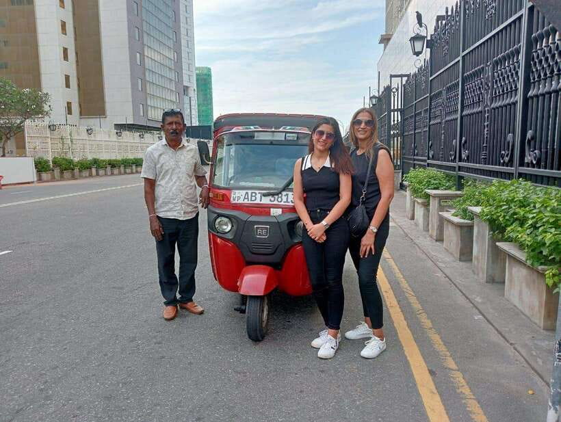 Tuk Tuk Tales of Colombo From Cruies - What $20 per person really buys