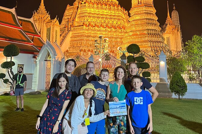 Tuk-tuk tour Bangkok by Night with Chinatown meal and hotel transfers - A four-hour route through Bangkok after dark