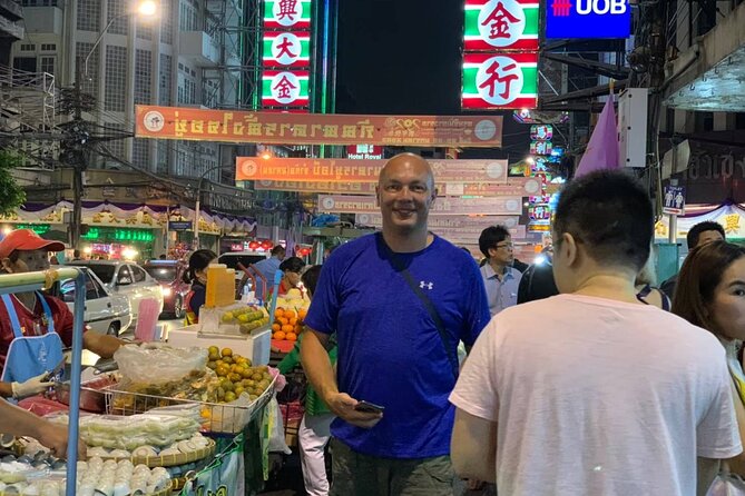 Tuk-tuk tour Bangkok by Night with Chinatown meal and hotel transfers - The Giant Swing anchors the old town