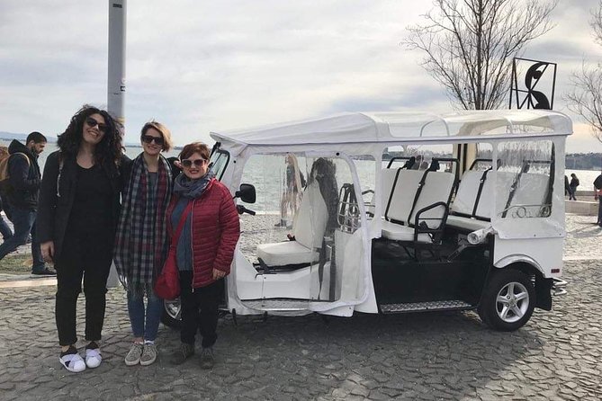 Tuk Tuk Tour - Golden Age - Starting at Rua dos Bacalhoeiros in central Lisbon