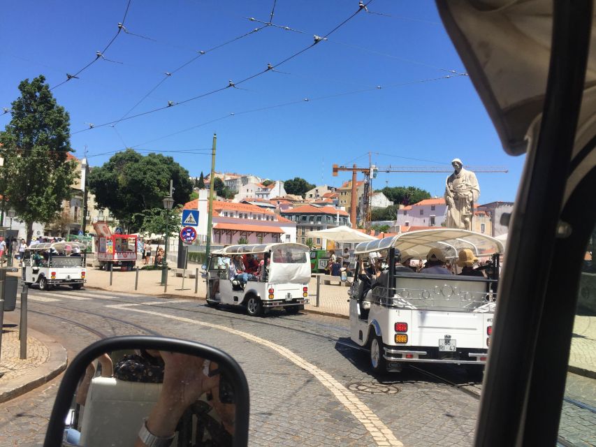 Tuk Tuk Tour historic central Lisbon - Chiado: culture, streets, and a final central-city look