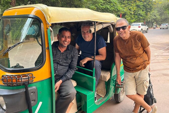 Tuk Tuk Tour of Taj Mahal With Experienced Driver - What the $10.58 price really covers