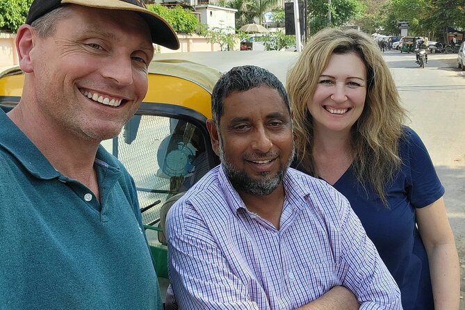 Tuk Tuk Tour of Taj Mahal With Experienced Driver - Guides are optional, and that affects the experience
