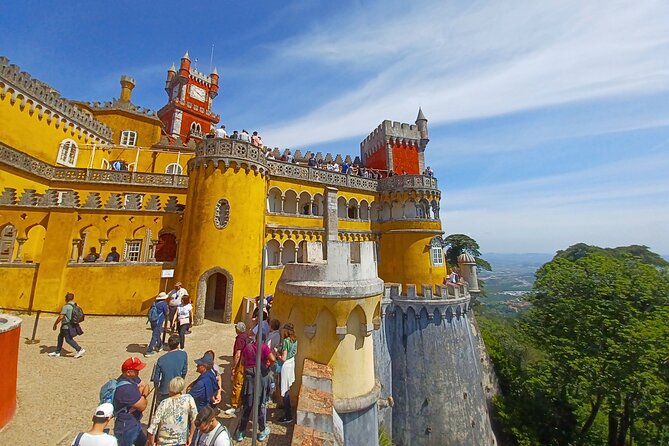 Tuk Tuk Tour Sintra Cascais – Palaces & Coastal Views - Castelo dos Mouros in a 45-minute stop