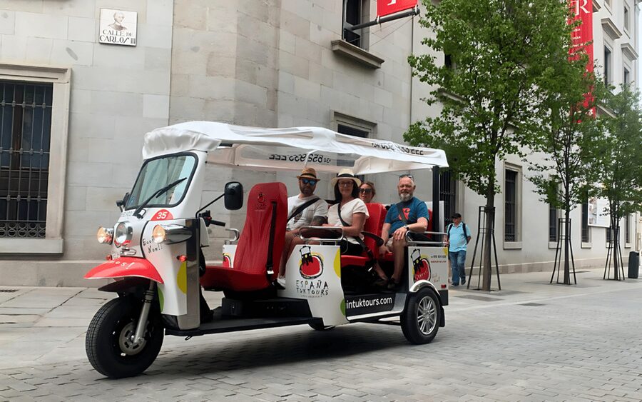 Tuk Tuk Tour with Wine Test in Madrid - The Royal Palace and Madrid’s royal surroundings