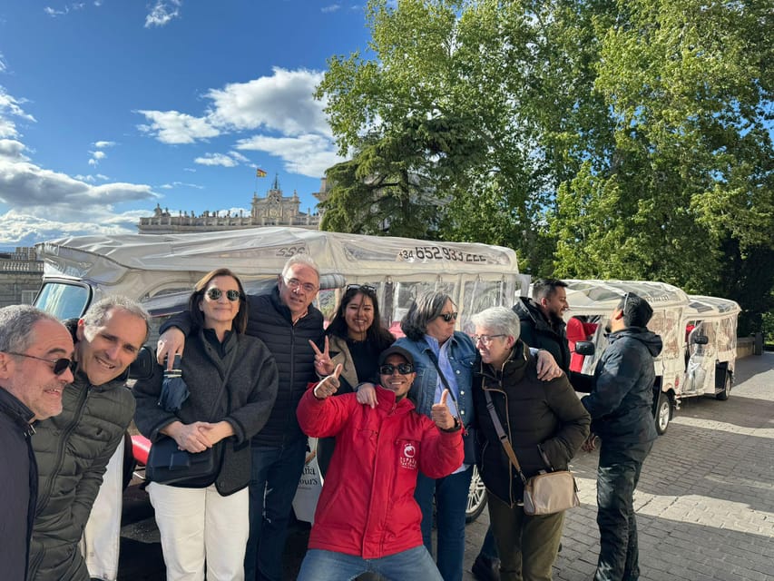 Tuk Tuk Tour with Wine Test in Madrid - The guide can make or break the short route