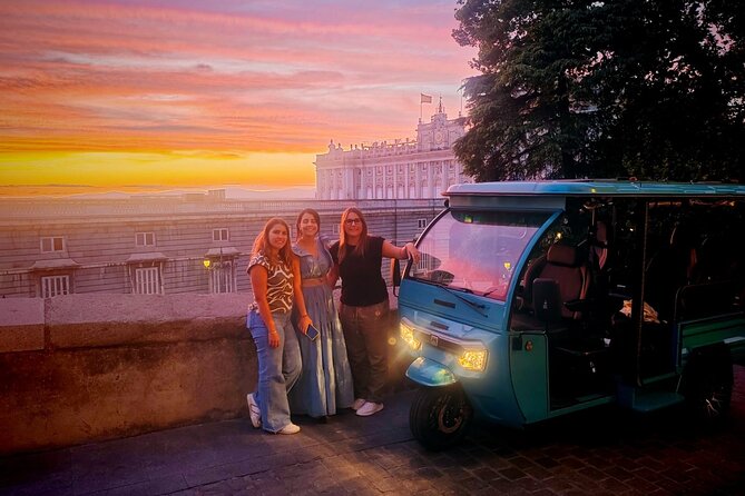 Tuk Tuk Zero Private Tour: The Best of Madrid in 2hrs. 15min. - Key points before you book