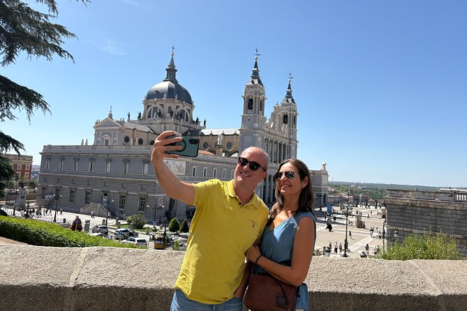 Tuk Tuk Zero Private Tour: The Best of Madrid in 2hrs. 15min. - What the 2-hour-15-minute Madrid route covers
