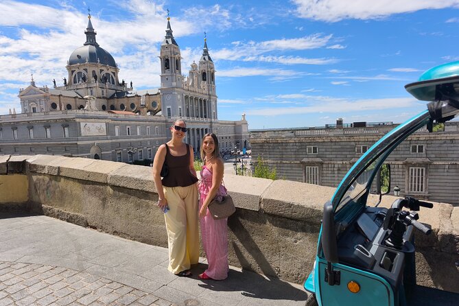 Tuk Tuk Zero Private Tour: The Best of Madrid in 2hrs. 15min. - What the commentary and driver are really like