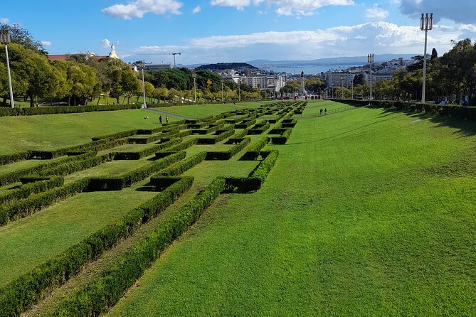 Two hour tuk tuk tour 7 hills - Senhora do Monte and Lisbon from above
