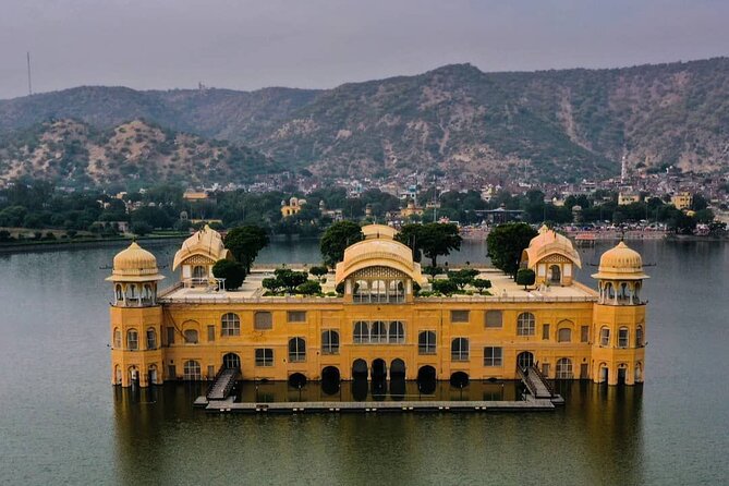 Ultimate Jaipur Tuk Tuk Tour with Pickup - Heading toward Amer and Amber Fort