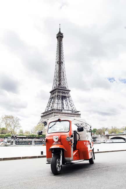 Ultimate Paris Tour by Electric TukTuk - 4 Hours - Starting among cafés and old Paris