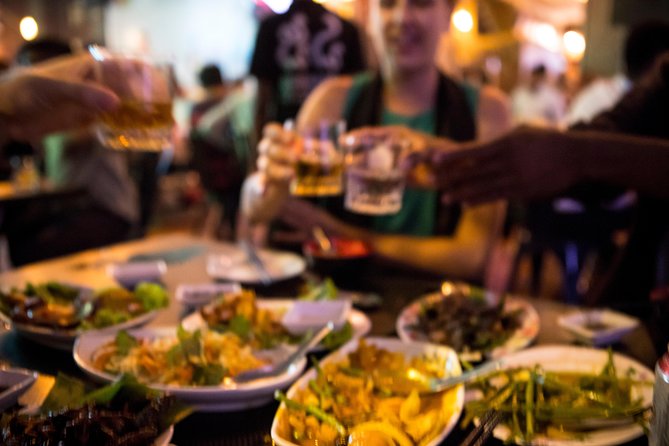 Ultimate Phnom Penh Food Tour by Tuk Tuk: 20 Tastings and Drinks - Wat Phnom and the full Khmer dinner