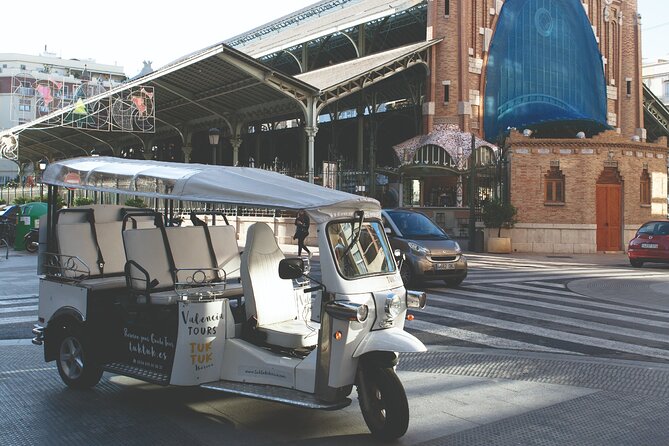 Valencia Complete Tour by Tuk Tuk - Valencia’s modernist and grand civic buildings