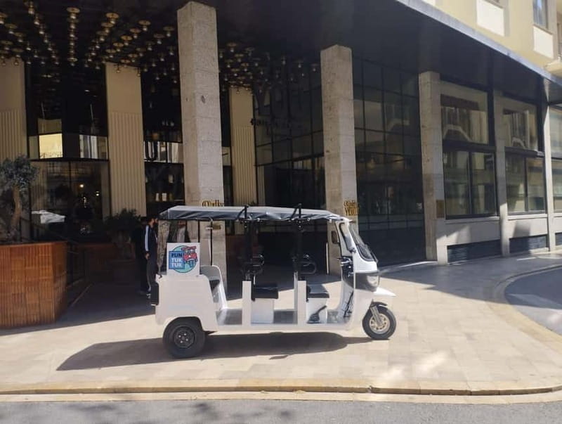 Valencia: TukTuk Tours - What happens during the first few minutes