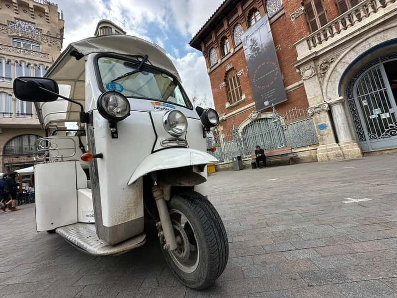 Valencia: Visit the Historic Center of Valencia by Tuk Tuk - Two Ten-Minute Rest Stops