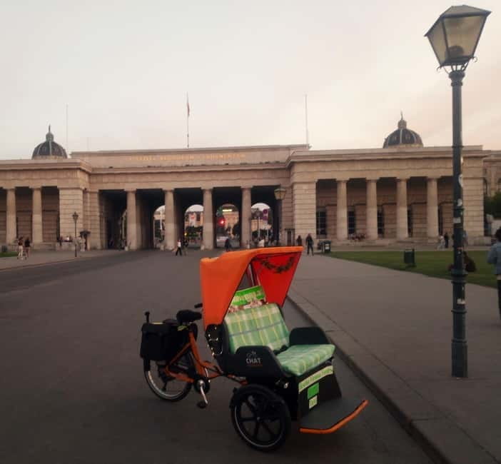 Vienna: Tour with locals in RAXI electric rickshaw - Weather, blankets, and the realities of riding outside