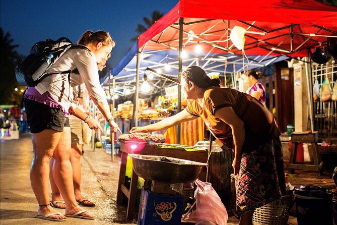 Vientiane Cuisine & Culture: The Hungry Tuk Tuk - The guide can make or break the evening