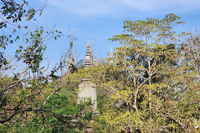 Visit Phnom Udong and Silk Island by Khmer Traditional Tuk-Tuk - What the $40 price really includes