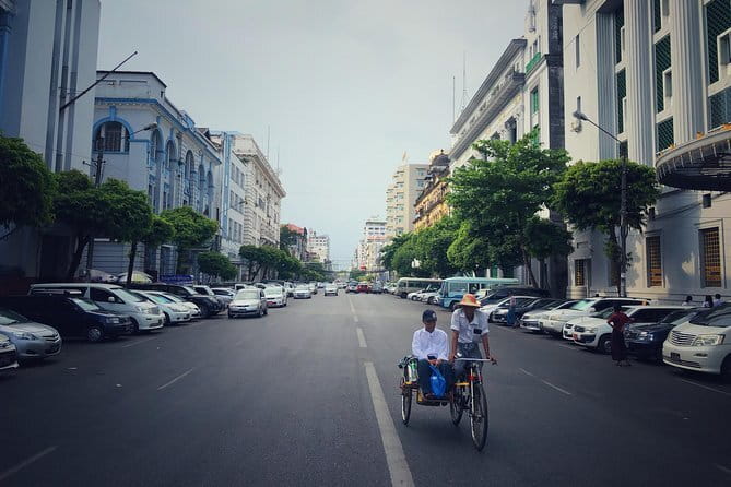 Yangon Evening Food Tour and trishaw ride - Key points at a glance