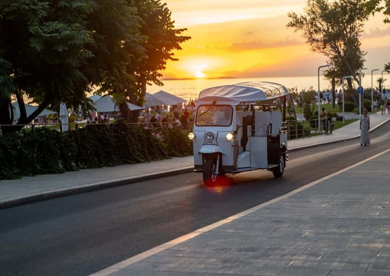 Zadar: Panorama Eco Tuk Tuk Tour - Finishing among the Roman Forum’s ancient stones